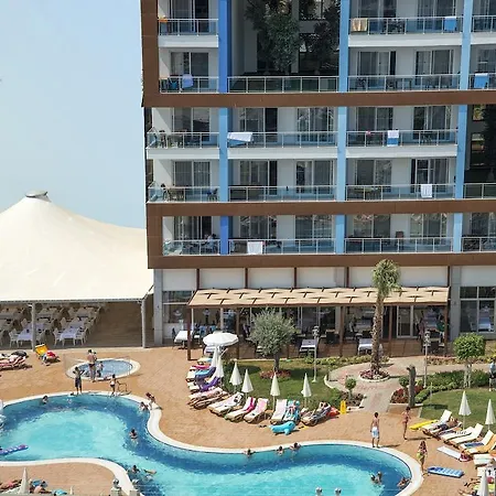 Crystal Towers Apart Hotel-2